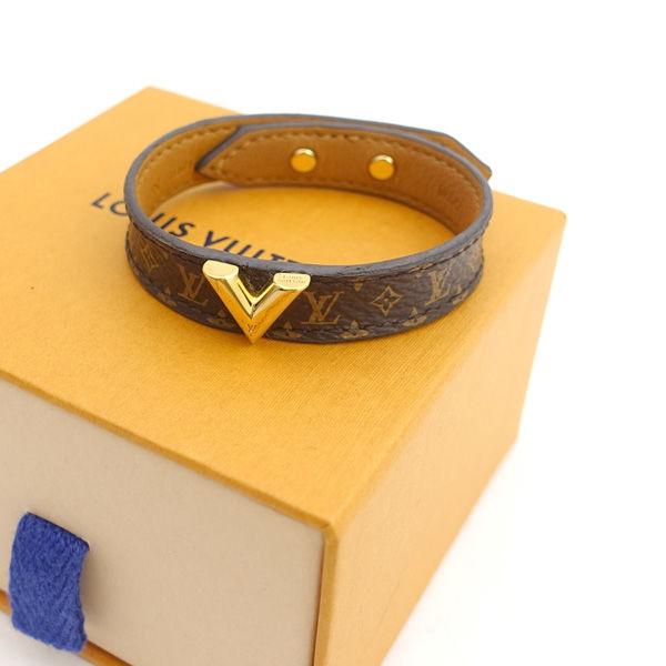 Louis Vuitton MONOGRAM Essential v bracelet (M6042E)