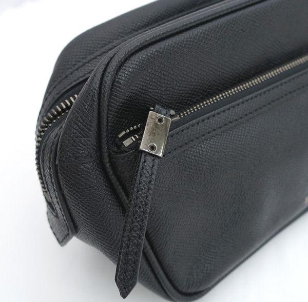 BURBERRY ■Second bag black leather brand [bag/bag/BAG/bag/bag] [used]