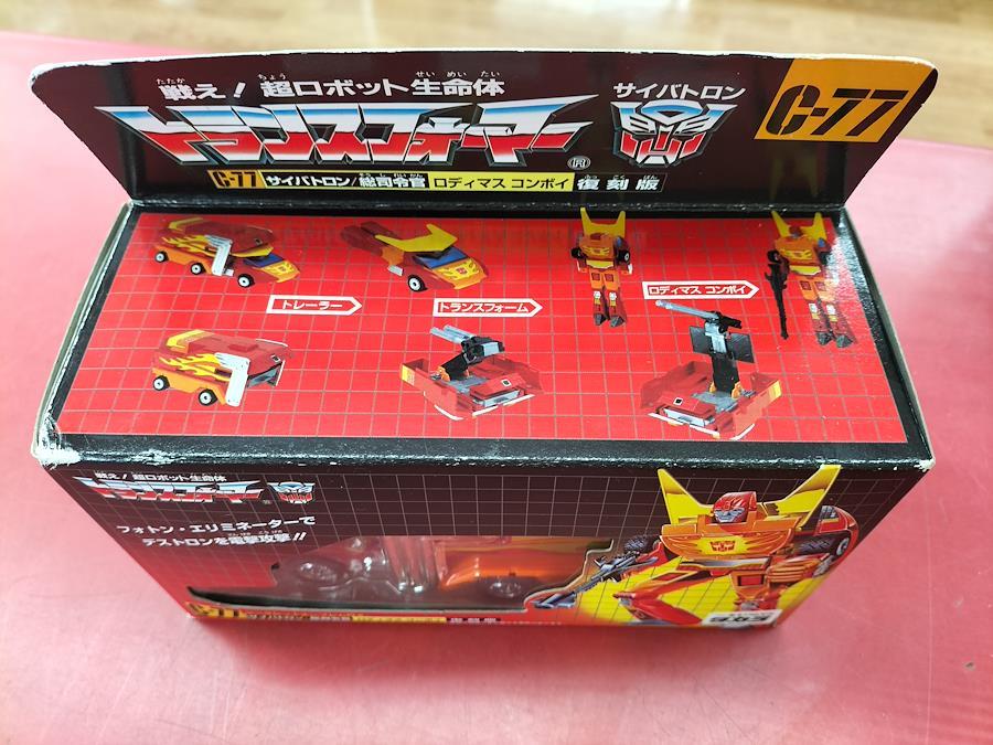 セール安い【未開封】トランスフォーマー C-77　ロディマスコンボイ 復刻版 キャラクター玩具
