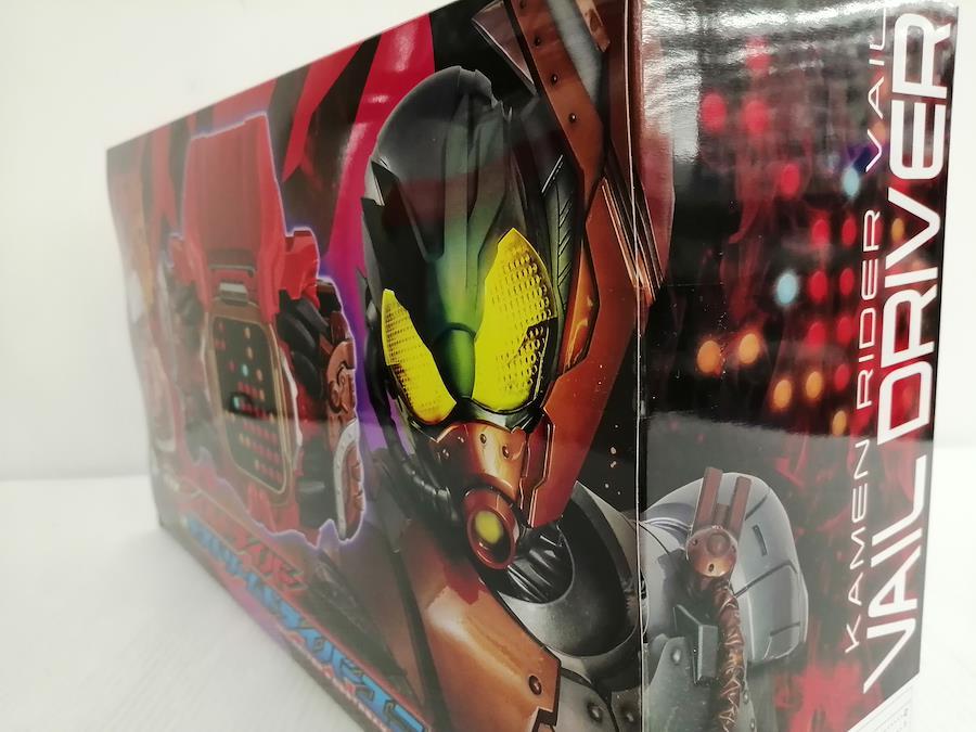 仮面ライダーリバイス BANDAI DXベイルドライバー&デスドリームドライバーユニット おもちゃ