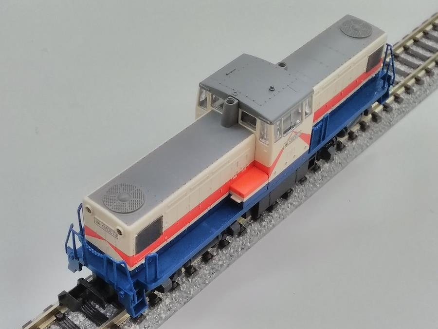 N gauge KATO 7001 DD13 railway model