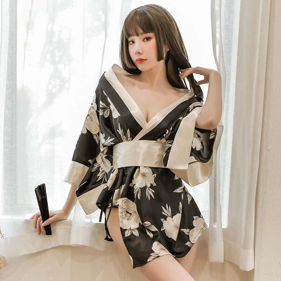 Sexy hotsell japanese clothing