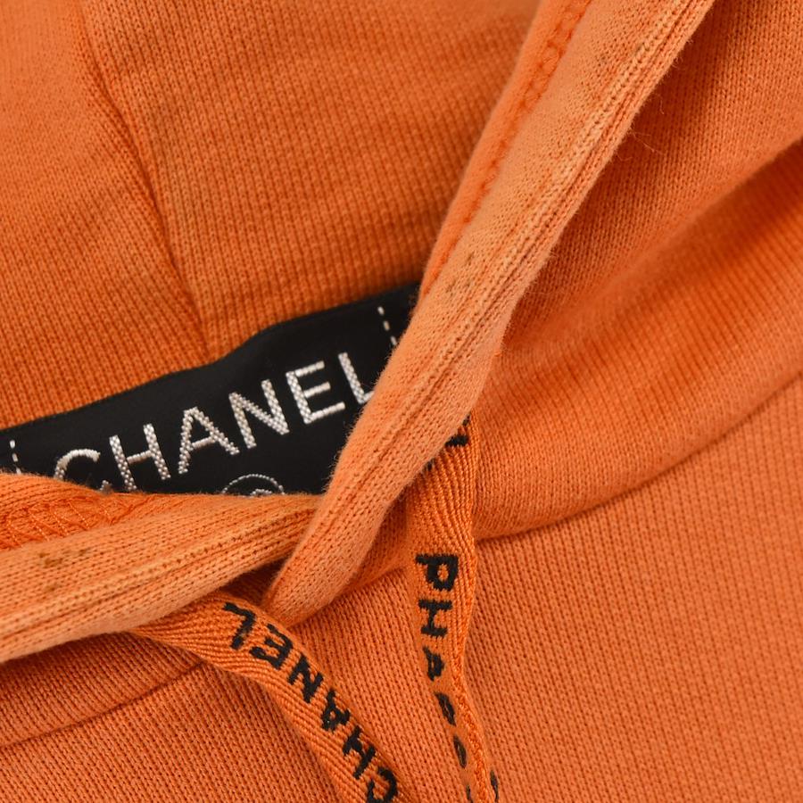 Chanel x Pharrell Williams 19SS x Pharrell Williams Bijou Decoration  Cocomark Pullover Hoodie Hoodie Orange P61050K 46831 M Orange
