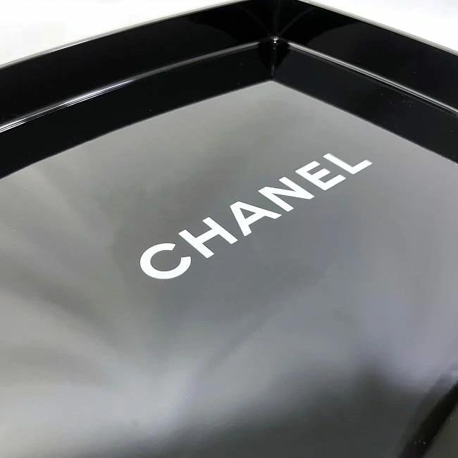 シャネル トレー ブラック ホワイト 未使用 非売品 プラスチック Sランク CHANEL VIP会員限定 ノベルティ トレイ 定番 人気 男女兼用