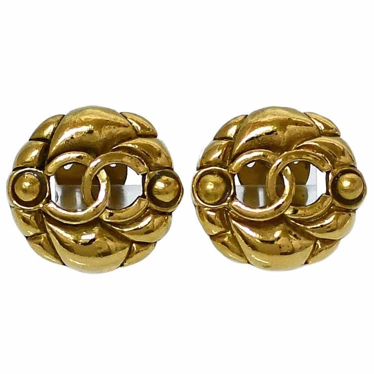 Buy Chanel earrings gold here mark vintage GP used 2 3 CHANEL jewelry  accessories rare classic popular brand accessory logo from Japan - Buy  authentic Plus exclusive items from Japan