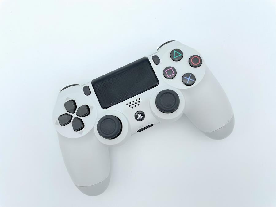 完品 】PlayStation 4 グレイシャー・ホワイト 500GB (CUH-2200AB02 ...