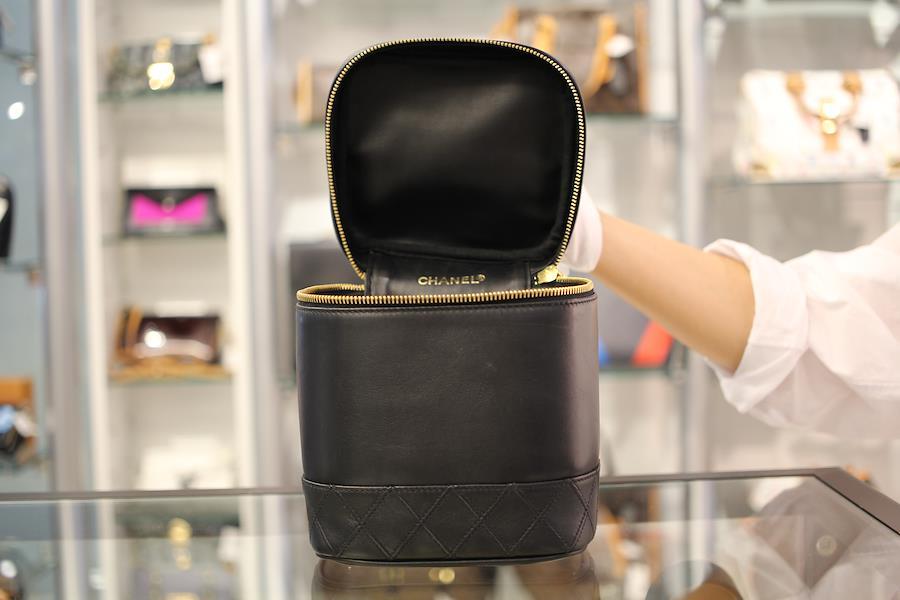 Buy Chanel vanity bag from Japan - Buy authentic Plus exclusive