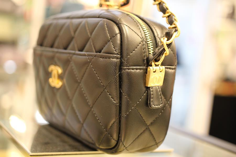 Buy Chanel coco mark chain shoulder bag from Japan - Buy authentic