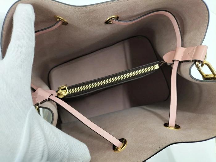 Louis Vuitton Monogram Neonoe Shoulder Bag Rose Poodle Pink M44022