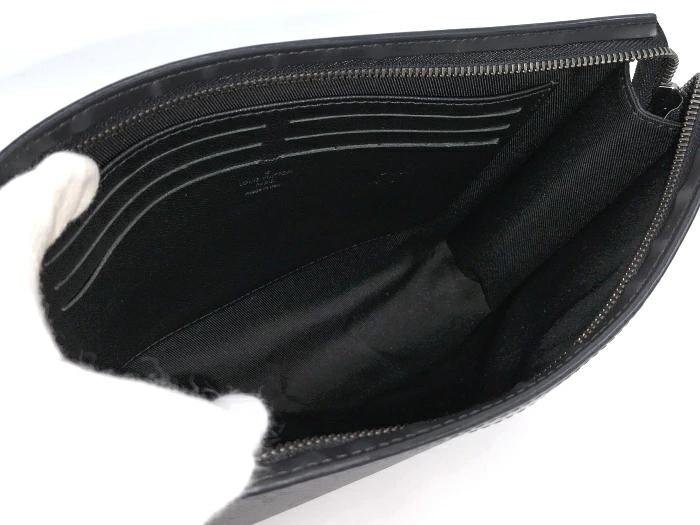 Pochette Voyage MM - Luxury All Wallets and Small Leather Goods - Wallets  and Small Leather Goods, Men M69535