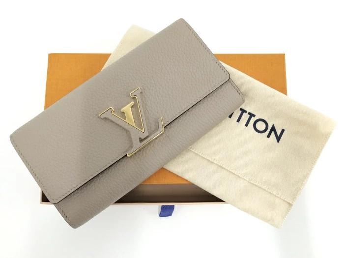 Louis Vuitton Portefeuille Capucines Long Wallet