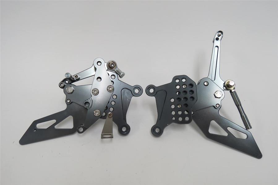 Ninja ZX-25R Ninja ZX25R 2020- Ninja ZX4RR ZX-4RR 2023 adjustable back step  quick shifter required gray