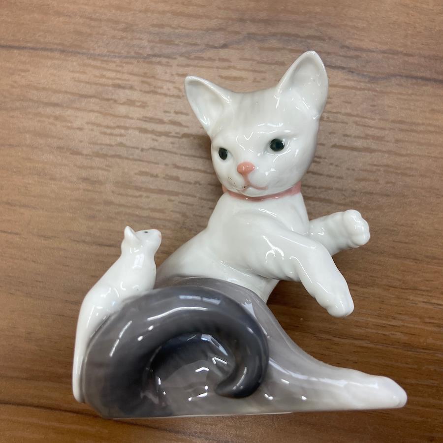 リヤドロ LLADRO CAT AND MOUSE 驚いた子猫ちゃん フィギュリン 陶器