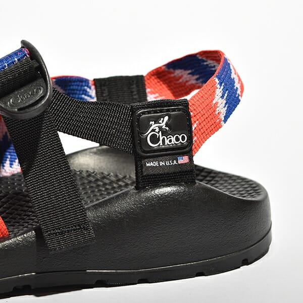 Dancing bear online chacos