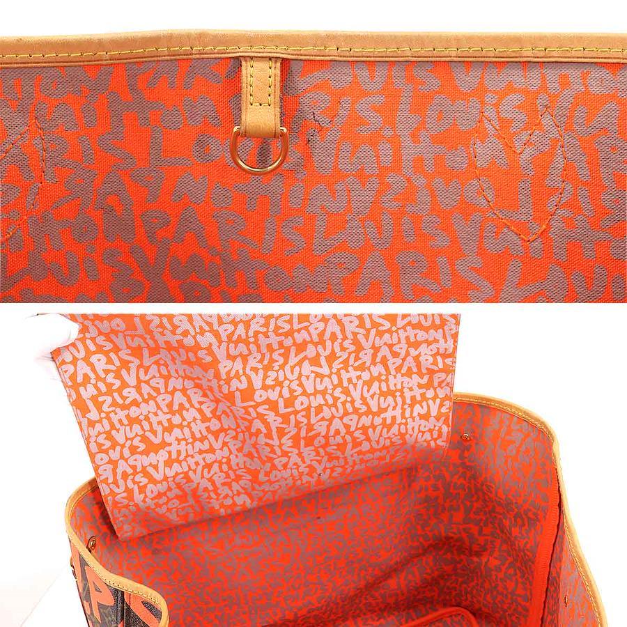 Authenticated Used Louis Vuitton LOUIS VUITTON Monogram Graffiti Neverfull  GM Tote Bag Orange M93702 Gold Hardware 