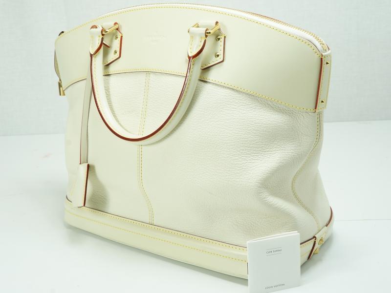 Pre-Owned Louis Vuitton Suhali Lockit MM Leather White Handbag Top  HandleBag Women (Good) 