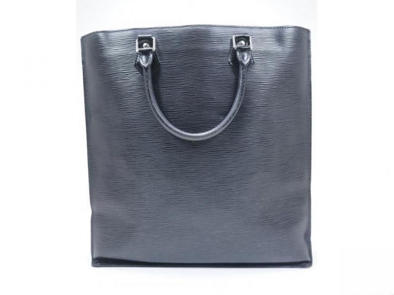 Louis Vuitton Sac Plat Handbag in Black EPI Leather
