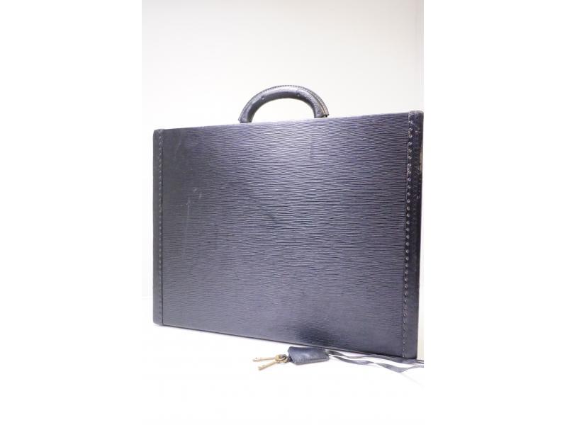Buy Free Shipping Authentic Pre-owned Louis Vuitton Epi Black President  Classeur Attache Briefcase Case M54212 200368 from Japan - Buy authentic  Plus exclusive items from Japan