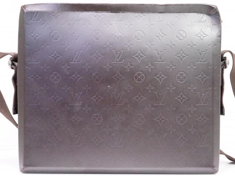 Buy Authentic Pre-owned Louis Vuitton LV Monogram Glace Steve Messenger Crossbody  Bag M46530 210030 from Japan - Buy authentic Plus exclusive items from  Japan