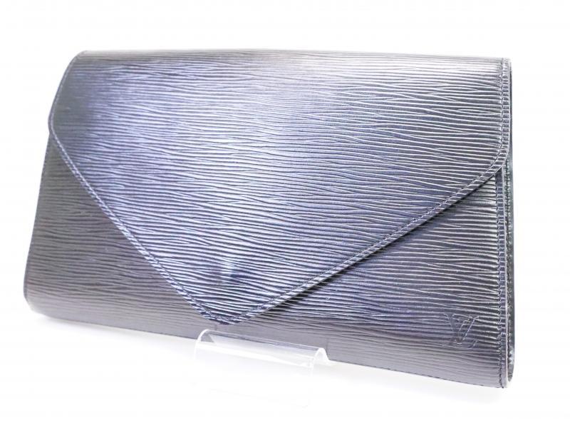 Louis-Vuitton-Epi-Arts-Deco-Clutch-Bag-Purse-Noir-M52632