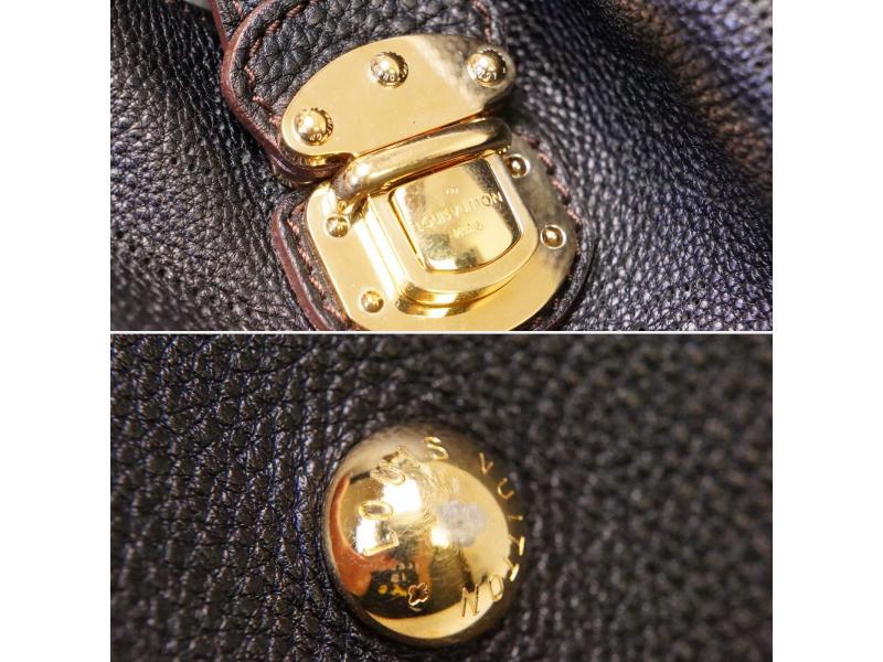 Louis Vuitton Speedy 30 Black Leather Handbag (Pre-Owned)
