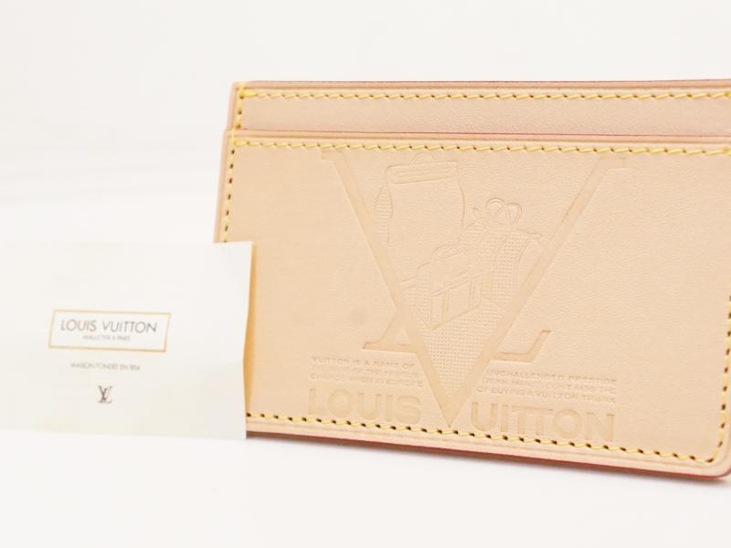 Pre-owned Louis Vuitton Leather Card Wallet In Brown