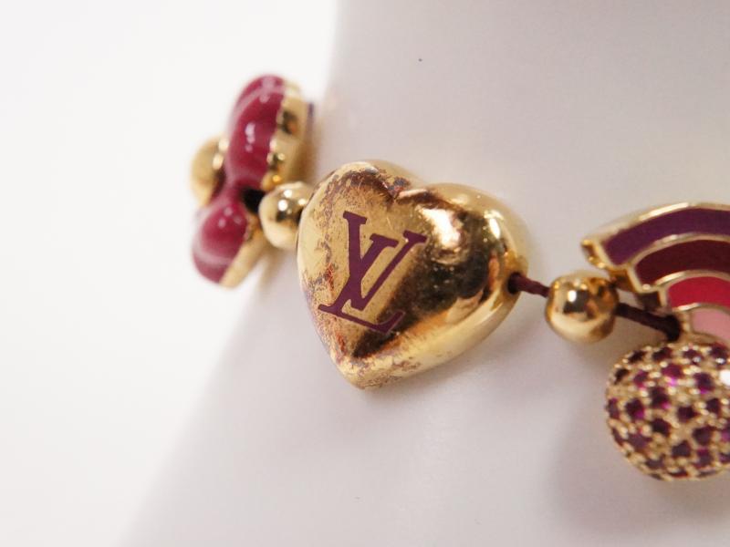 Louis Vuitton heart charm bracelet 7 branded