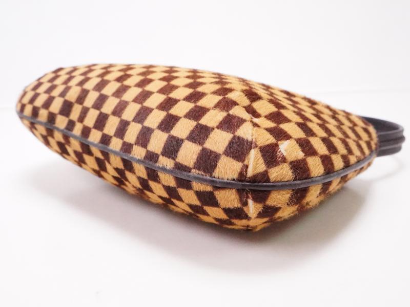 Preloved Louis Vuitton Damier Sauvage Tiger Fur Hand Bag CT0090 031123 –  KimmieBBags LLC