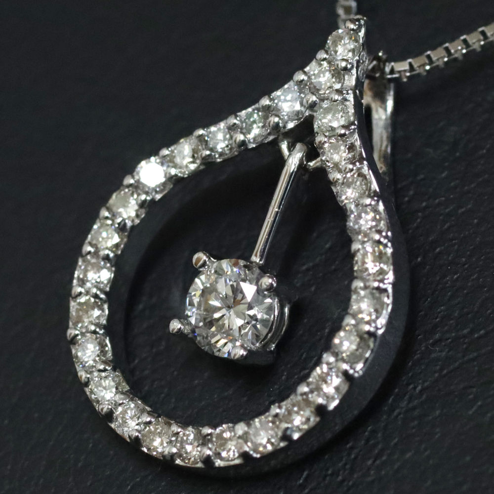 K18WG diamond dancing pendant D0.630 4.5g